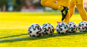 Véletlenek helyett tervezett visszatérés A jól strukturált, sportágspecifikus rehabilitáció kulcsa a sikerhez – ebben segít a Control–Chaos Continuum.